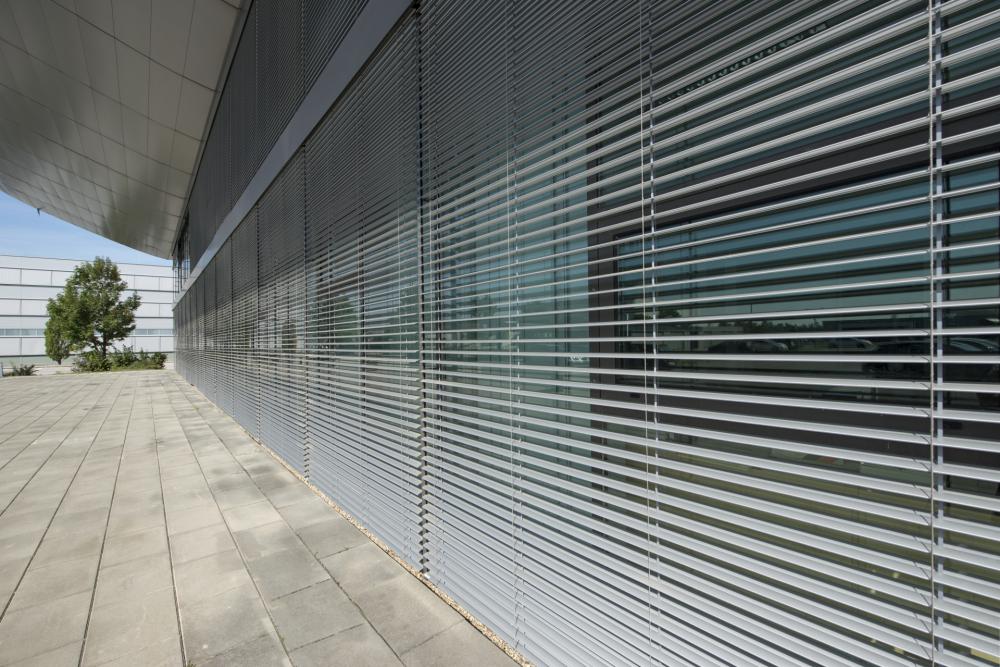SONNENSCHUTZ